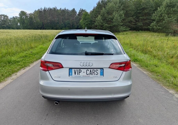 Audi A3 cena 49900 przebieg: 177800, rok produkcji 2015 z Janów Lubelski małe 781